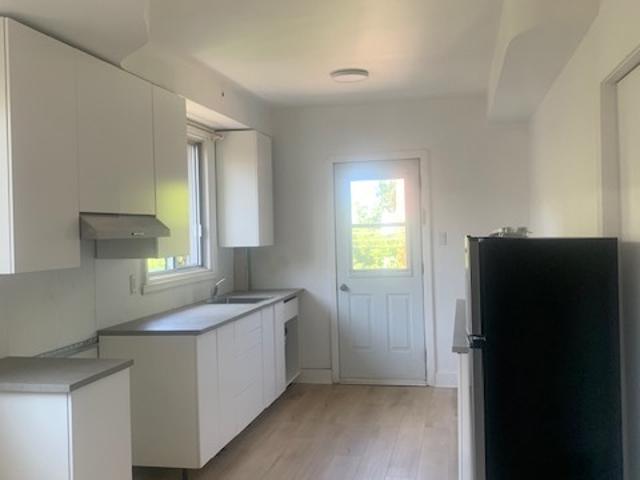 Room for rent in St. Leonard's, Quebec