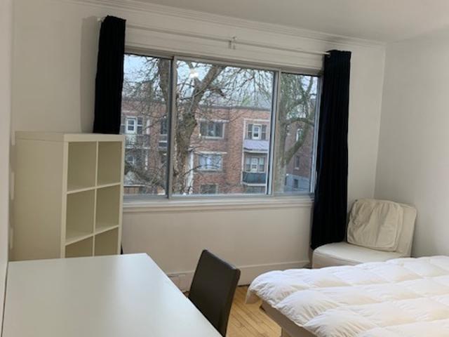 Room for rent in St. Leonard's, Quebec