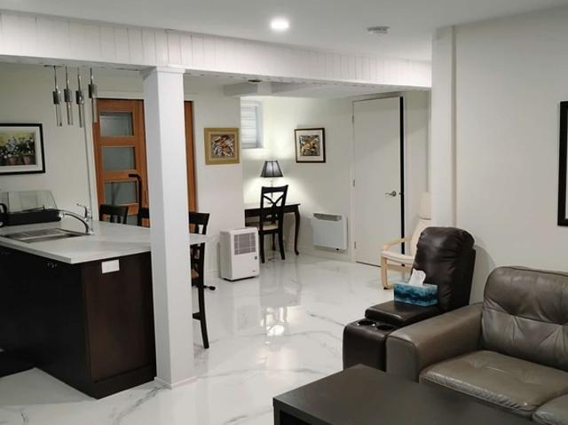 Room for rent in Les Moulins, Quebec