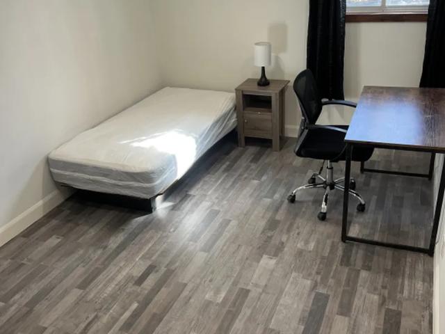 Room for rent in Longueuil