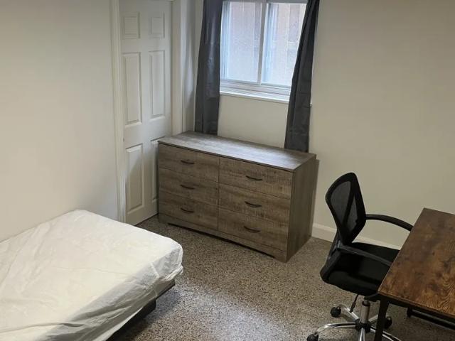 Room for rent in Longueuil