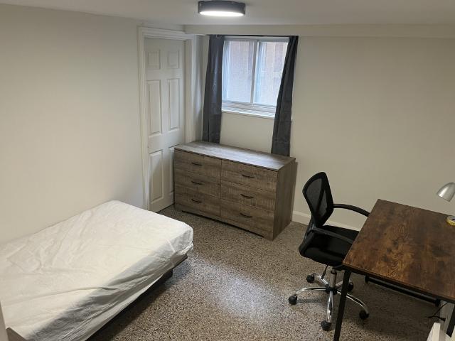 Room for rent in Longueuil