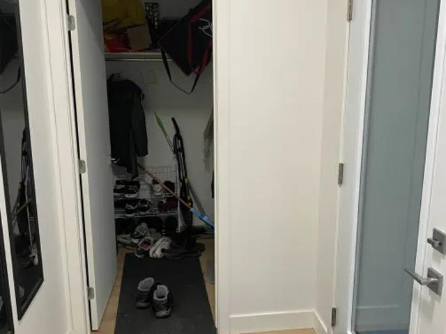 Room for rent in Sherbrooke