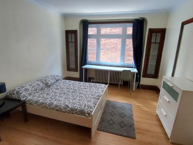 Room for rent in St. Leonard's, Quebec