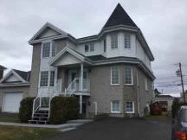 Room for rent in Lévis