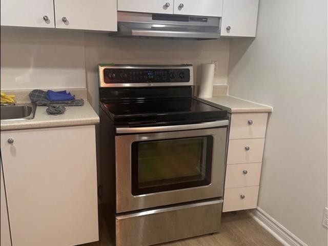 Room for rent in St. Leonard's, Quebec