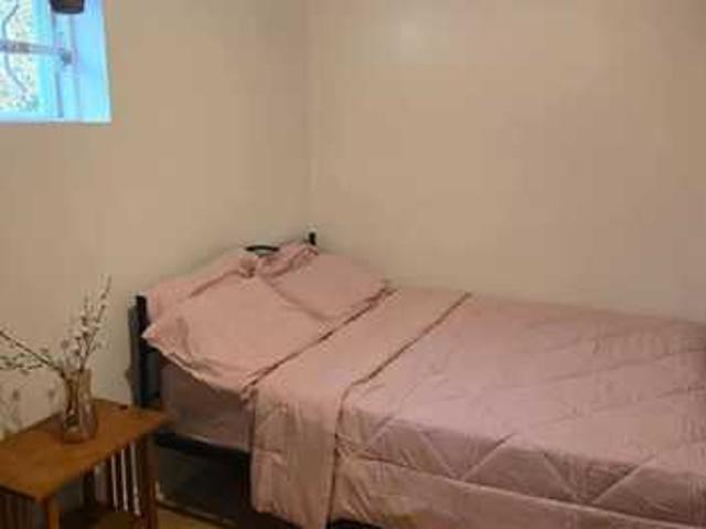Room for rent in Longueuil, Quebec