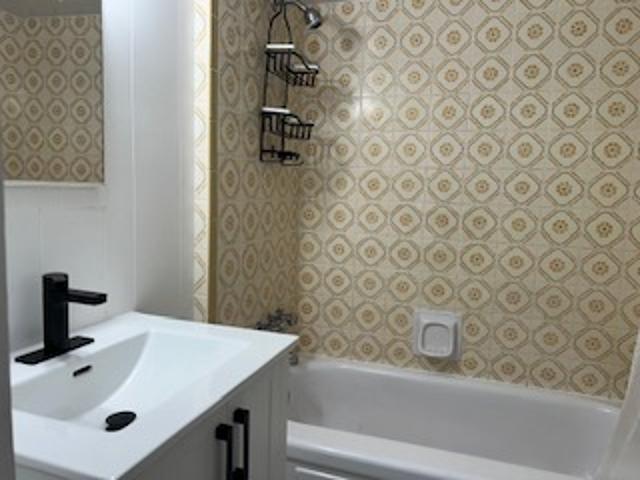 Room for rent in Gatineau, Quebec