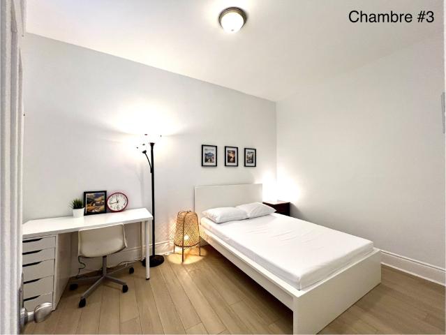 Room for rent in St. Leonard's, Quebec