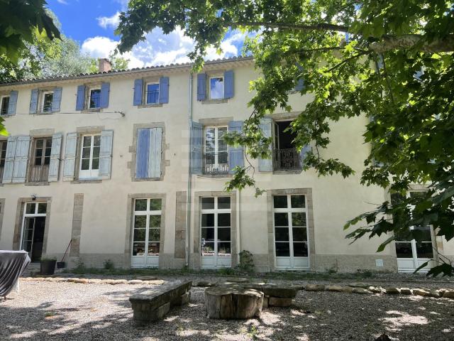 Local Commercial vente à Béziers