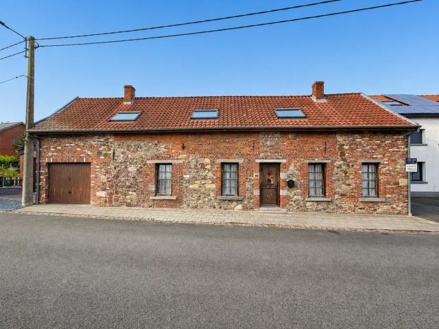 Maison location à Quevy-le-grand, Wallonie
