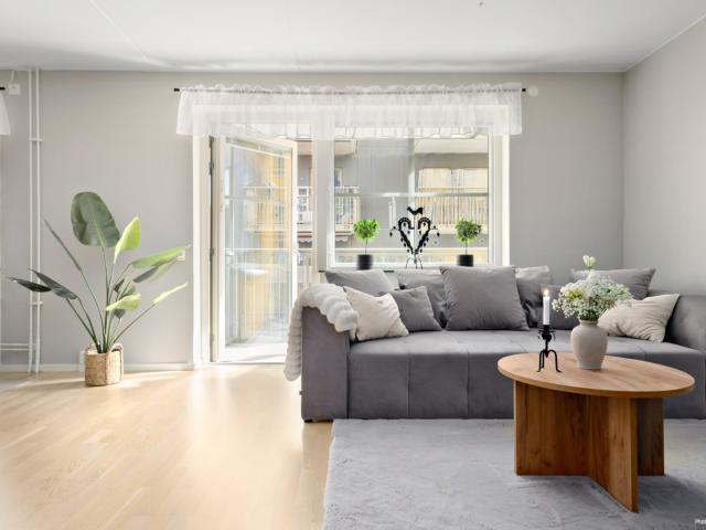 Bostadsrätt till salu i Botkyrka, Stockholm