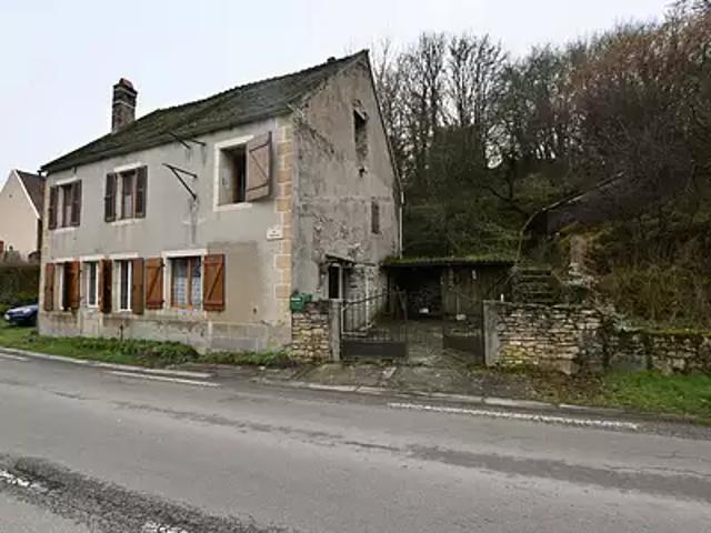 Maison vente à Avallon, Chamoux