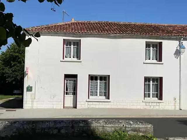 Maison vente à Champagne