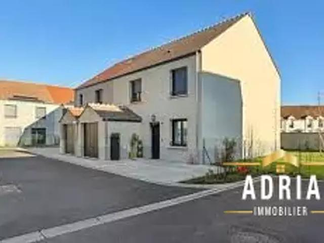 Maison vente à Évry, Champcueil
