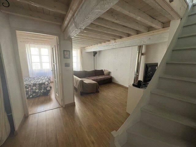 Maison location à La Sagne, Champdieu