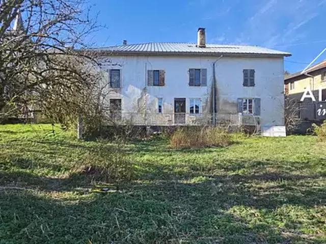 Maison vente à Belley, Champdor