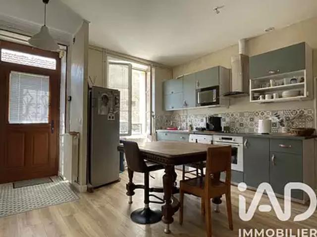Maison vente à Melun, Champeaux
