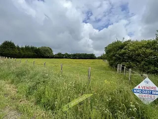 Terrain vente à Mayenne, Champgenéteux