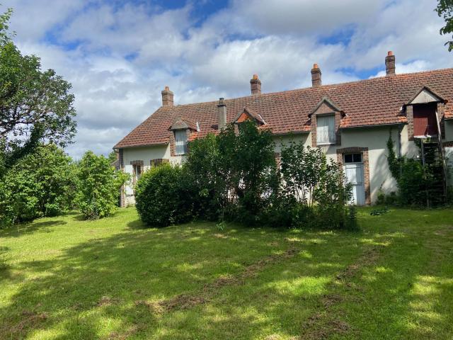 Maison vente à Auxerre, Champignelles