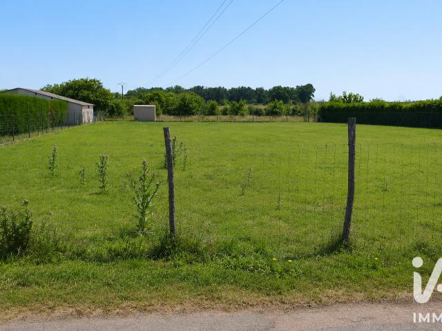 Terrain vente à Chinon, Champigny-sur-veude
