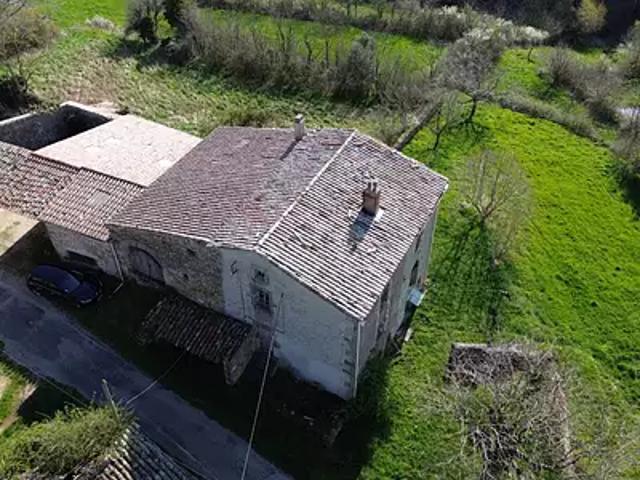 Maison vente à Tournon-sur-Rhône, Champis