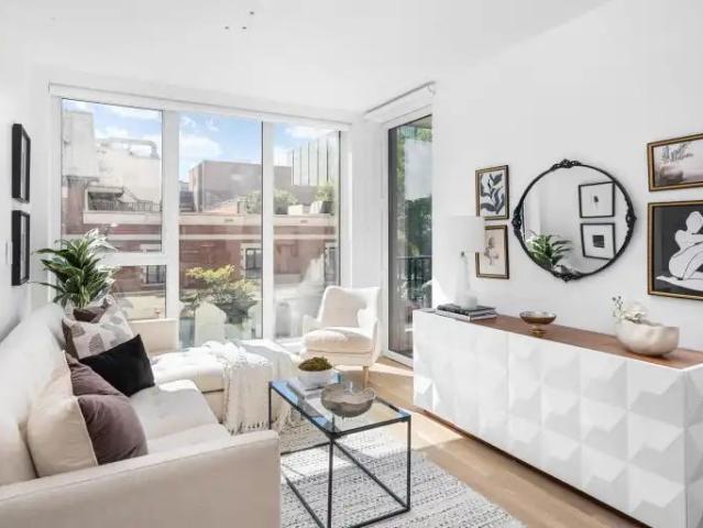Apartment for rent in St. Leonard's, Quebec