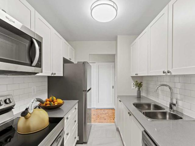 Apartment for rent in Mulhurst Bay, Ontario