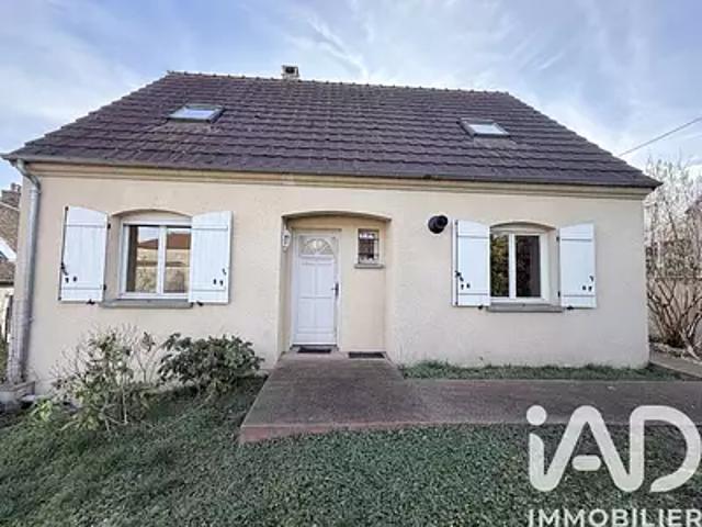 Maison vente à Sens, Champlay