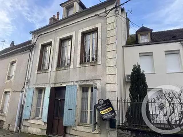 Maison vente à Cosne-Cours-sur-Loire, Champlemy