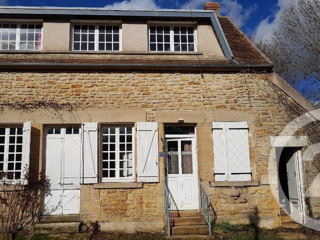 Maison vente à Cosne-Cours-sur-Loire, Champlemy