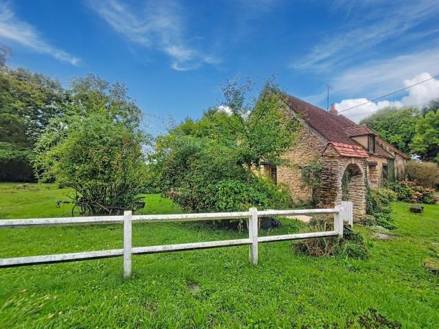 Maison vente à Cosne-Cours-sur-Loire, Champlemy