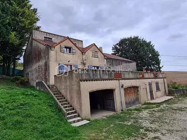 Maison vente à Auxerre, Champlost