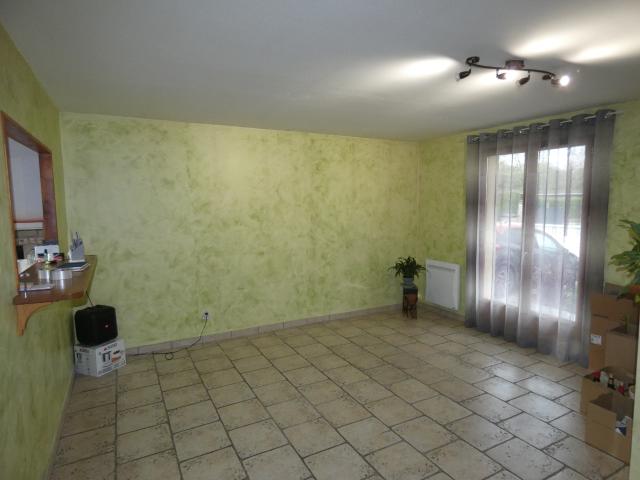 Maison vente à Auxerre, Champlost