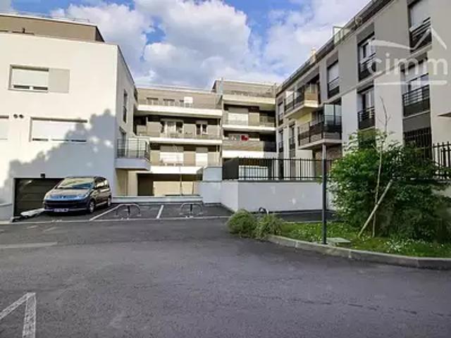 Appartement location à Champs-sur-marne, Centre Ville