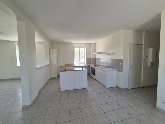 Appartement location à Champs-sur-Yonne, Yonne