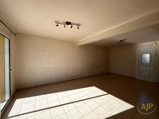 Maison vente à Cholet, Champtoceaux