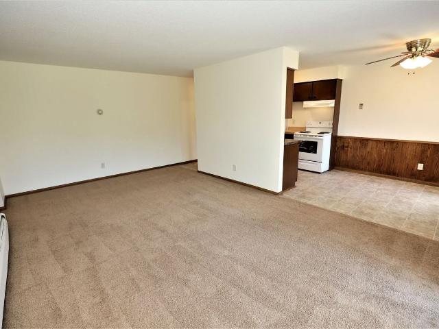 Apartment for rent in Chanhassen, Minnesota