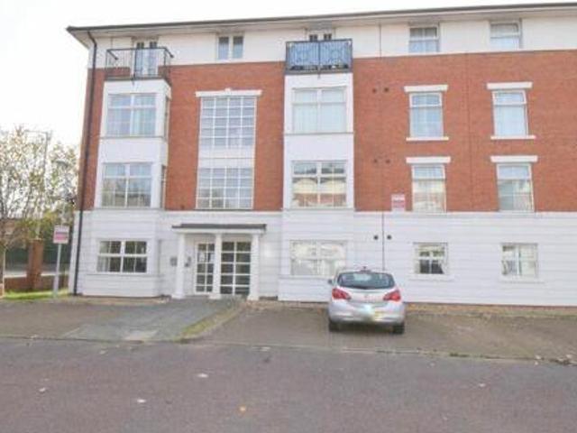 House for sale in Calderstones