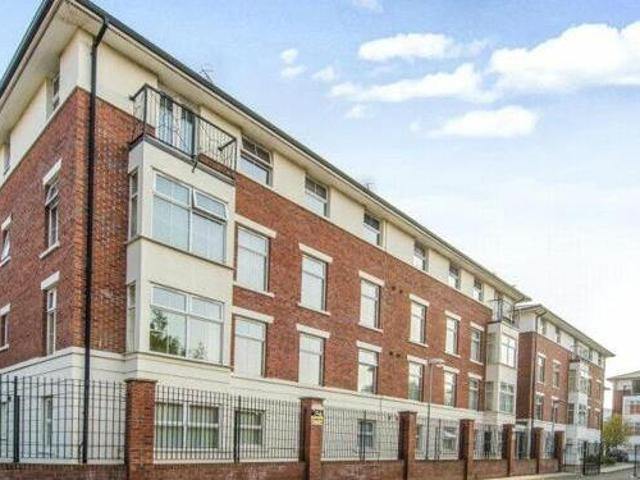 House for sale in Calderstones