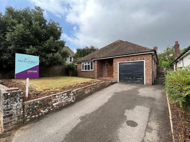 House for rent in Perryfields, West Sussex