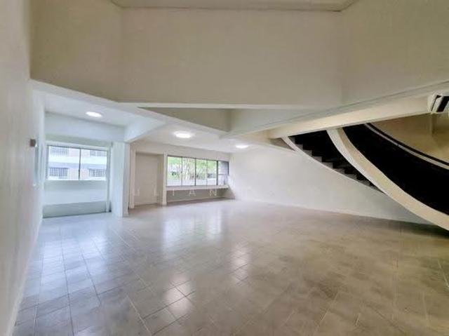 Apartment for rent in Moulmein, Singapore