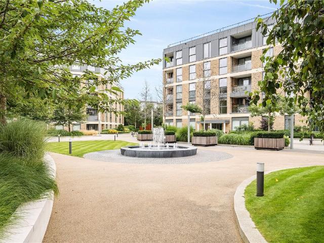 House for rent in London Borough of Richmond upon Thames, Greater London