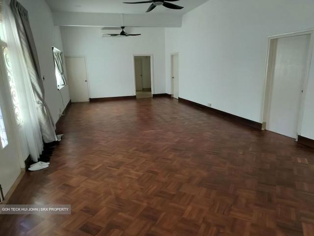 Detached House for rent