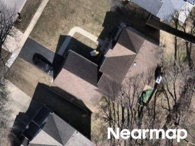House for sale in Mchenry, Illinois