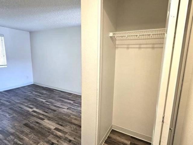 Apartment for rent in International District, Lakewood