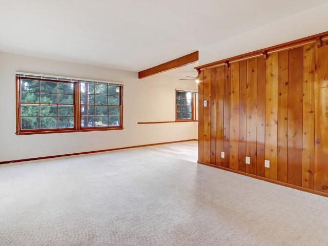 Apartment for rent in North Hollywood Neighborhood Council District, Canoga Park