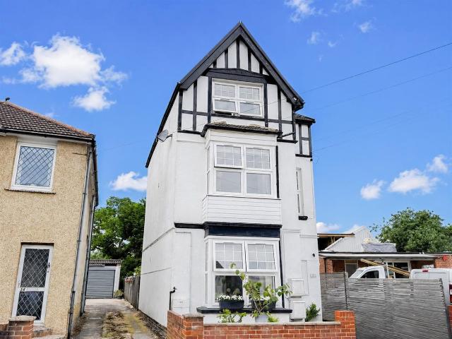 Apartment for rent in Glenleigh Park, Heathlands