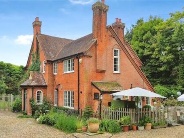 House for sale in Moulsham Green, Hart