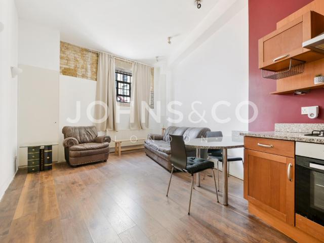 Apartment for rent in St. George in the East, Greater London